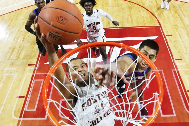 Clutch win for DePaul