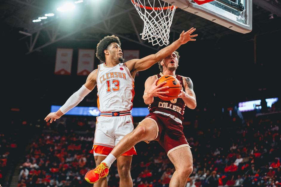 Boston College rallies from 23 down to beat Clemson 70-68