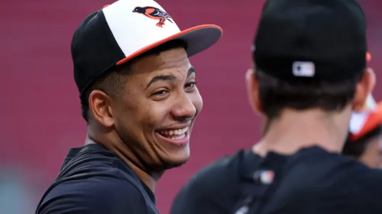 MLB