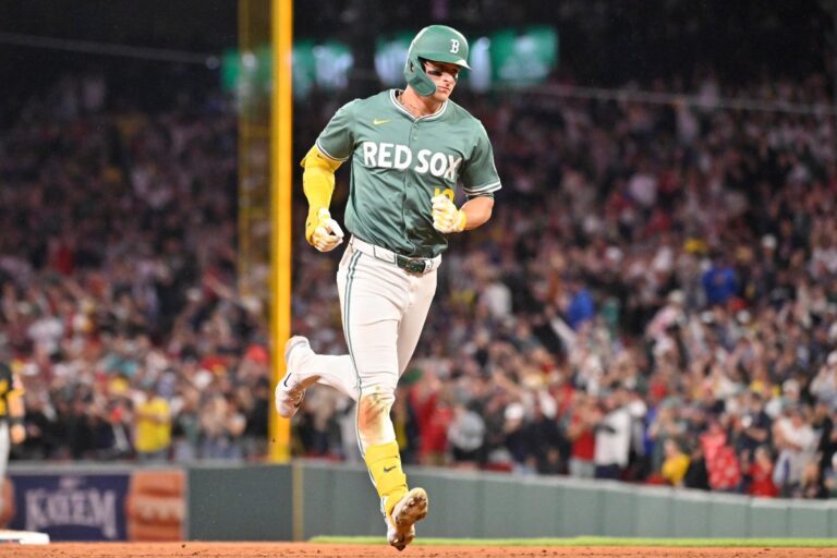 mlb