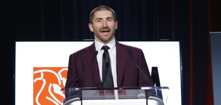 Ex-NFLPA-president-JC-Tretter-resigns-amid-scrutiny-union-overhaul