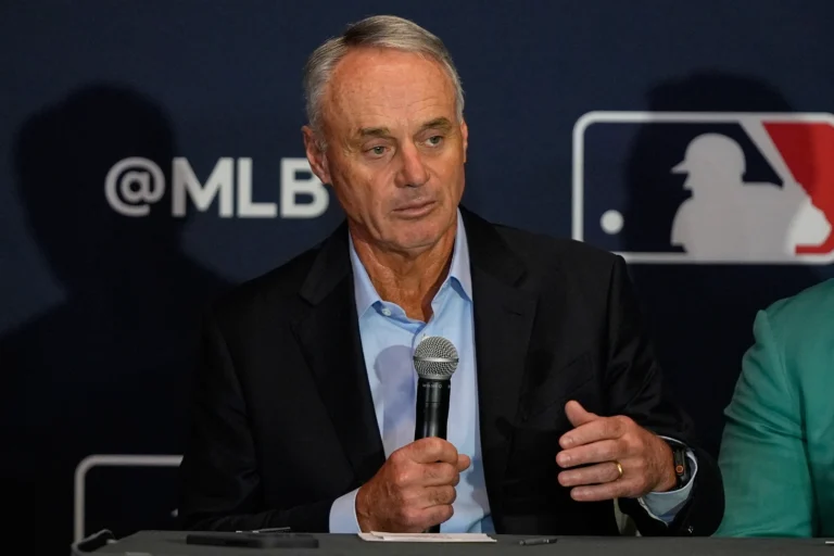 MLB