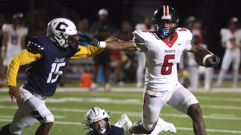 carrollwood-day-school-senior-anthony-76VZB7H2M5DFLNZSUETLPBH7J4