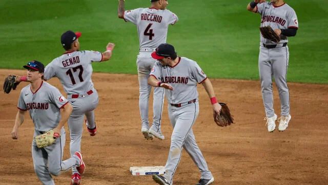 MLB